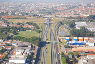 Campinas: Taxistas cobram ações